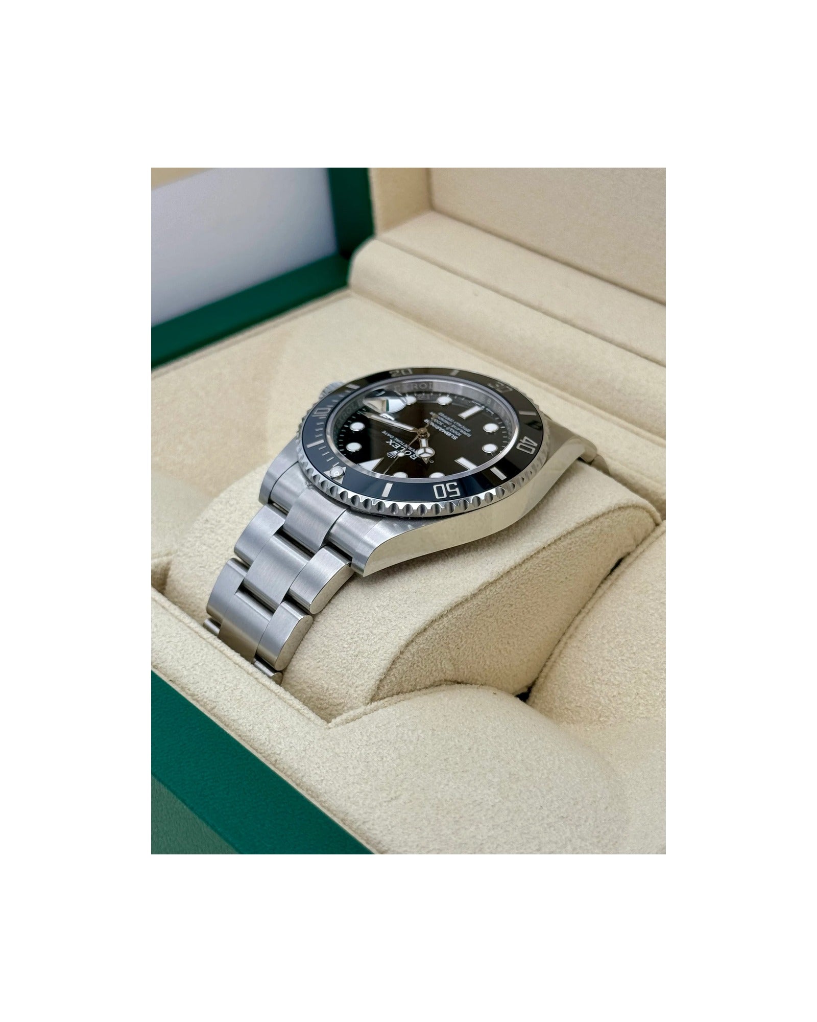 Rolex Submariner Date 126610LN on the wrist